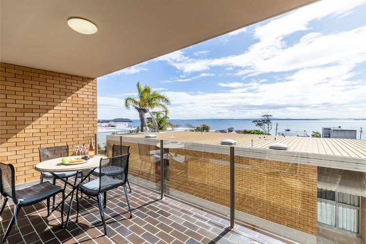 The Crest, 7/6-8 Tomaree RD – Stunning unit with Spectacular Water Views