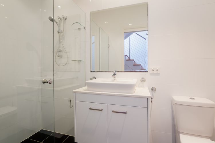Ensuite