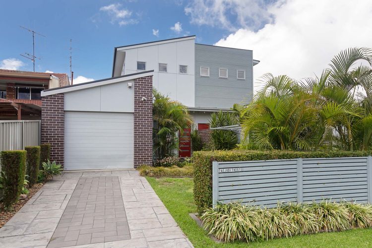 7a Judith Street – stunning duplex with ducted air conditioning