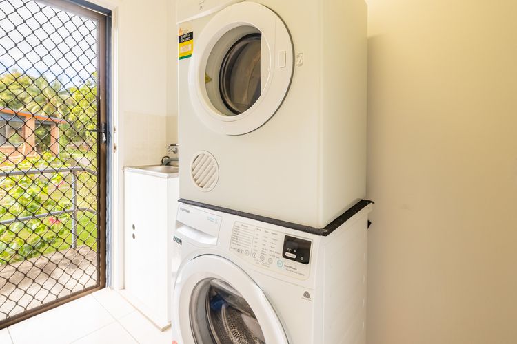 1/8 Christmas Bush Avenue – 230m to Dutchies beach