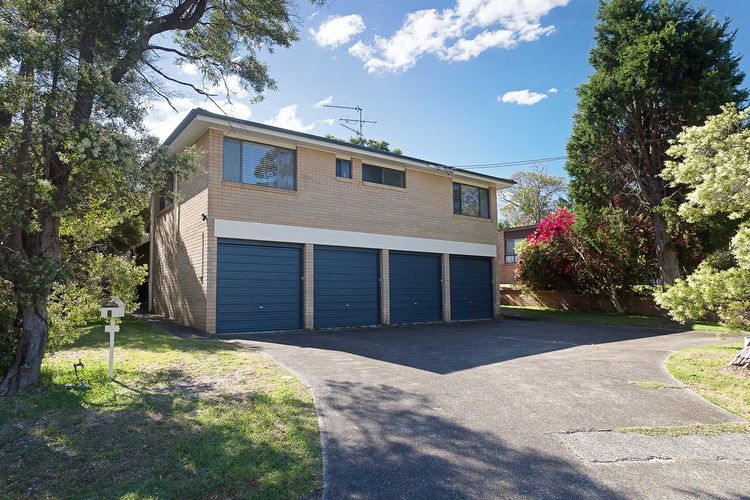 1/8 Christmas Bush Avenue – 230m to Dutchies beach