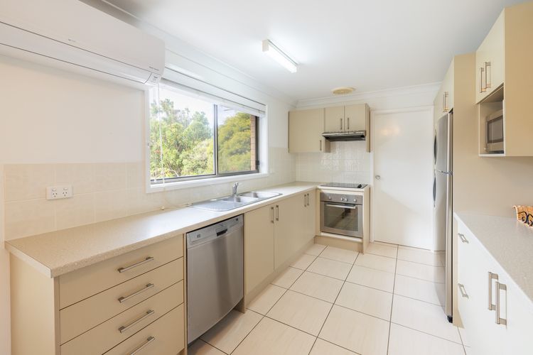 1/8 Christmas Bush Avenue – 230m to Dutchies beach