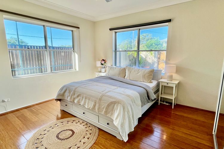 Banyan, 14 Montevideo Parade – Spacious pet friendly property with air con and WiFi