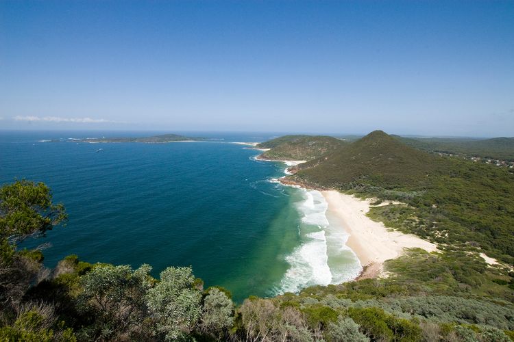 Barefoot, 7/44 Marine Drive – Fabulous Fingal Bay