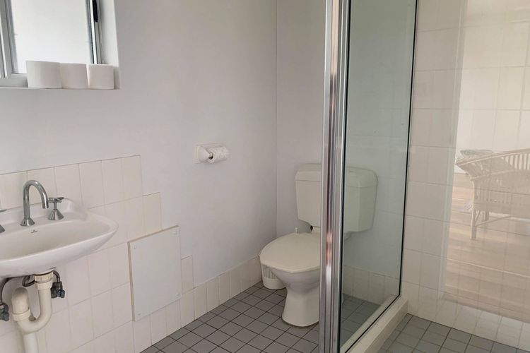 Barefoot, 7/44 Marine Drive – Fabulous Fingal Bay