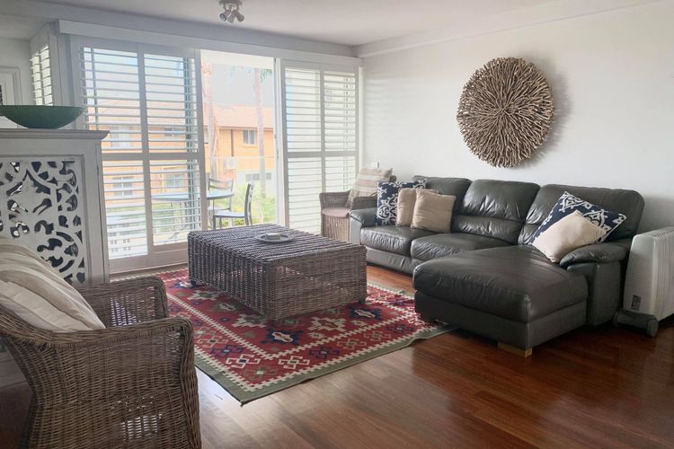 Barefoot, 7/44 Marine Drive – Fabulous Fingal Bay