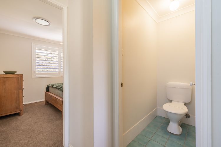 1/94 Rocky Point Rd – Duplex with Aircon, WIFI and Short Walk To The Sports Club