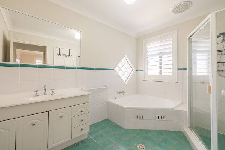 1/94 Rocky Point Rd – Duplex with Aircon, WIFI and Short Walk To The Sports Club
