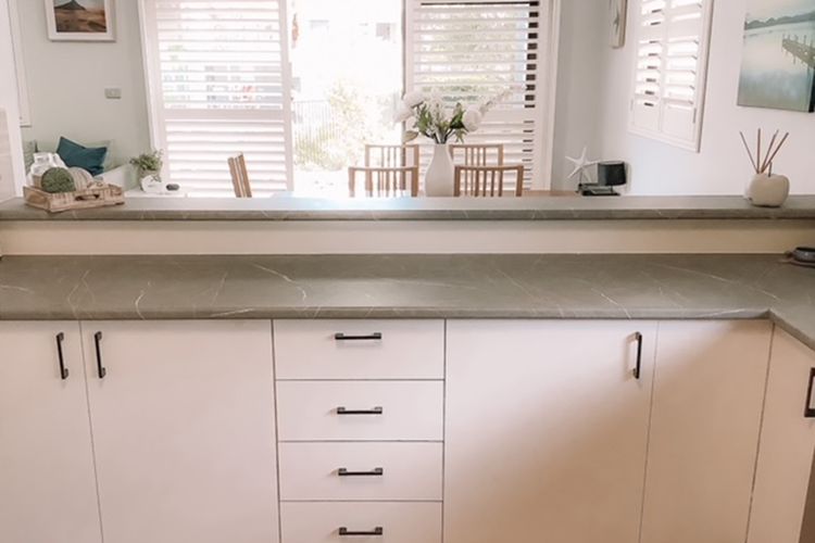 Carindale, 10/19 Dowling Street – Ground floor unit close to pool and tennis court, Wi-Fi, foxtel, linen and bed making supplied