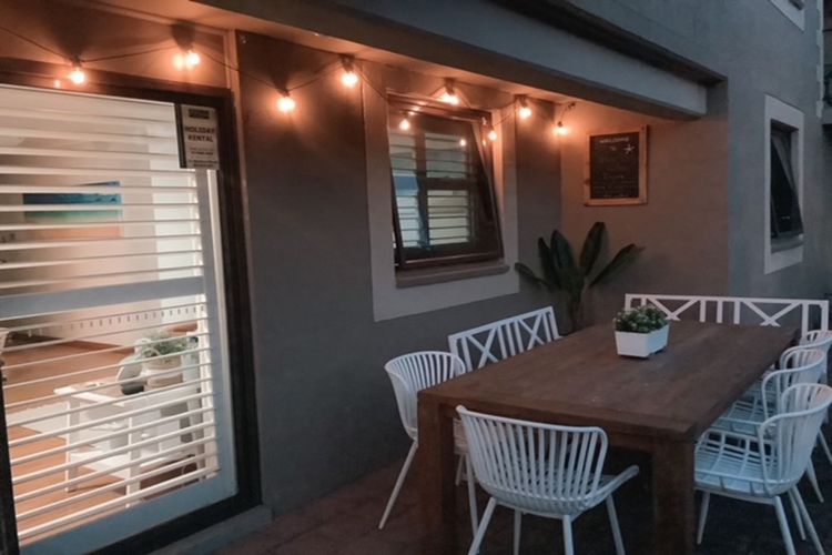 Carindale, 10/19 Dowling Street – Ground floor unit close to pool and tennis court, Wi-Fi, foxtel, linen and bed making supplied