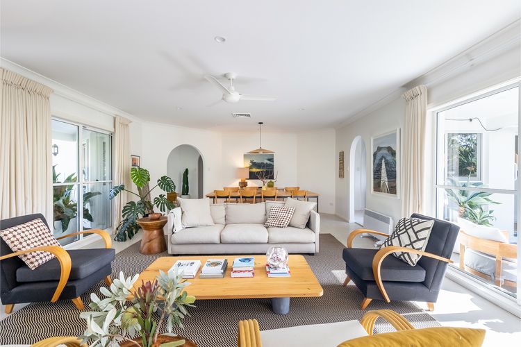 Celeste, 26 Bonito Street – Tranquil, Stylish & Pet friendly