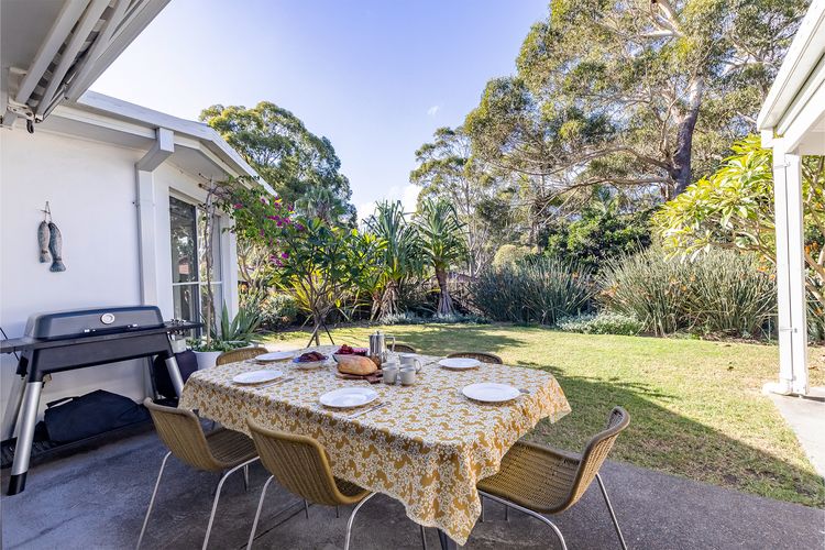 Celeste, 26 Bonito Street – Tranquil, Stylish & Pet friendly