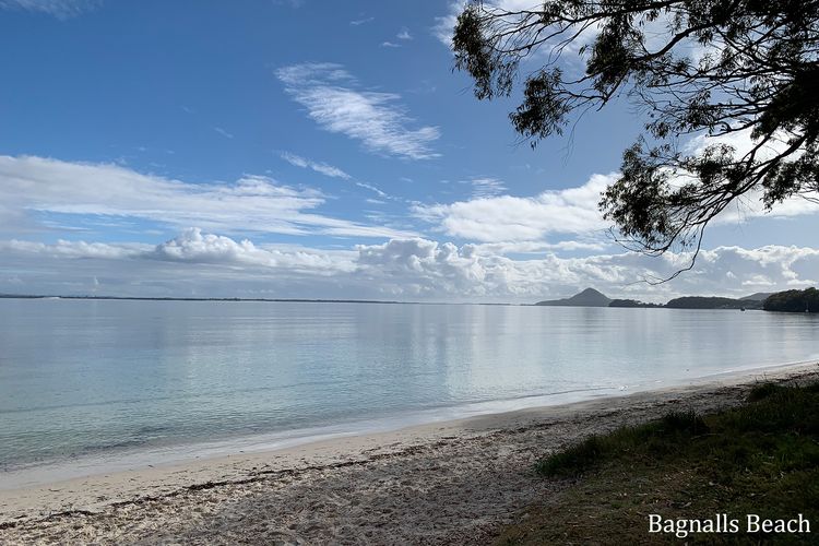 Celeste, 26 Bonito Street – Tranquil, Stylish & Pet friendly