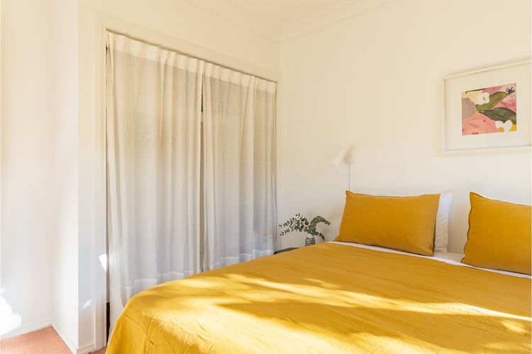 Celeste, 26 Bonito Street – Tranquil, Stylish & Pet friendly