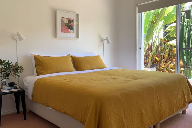 Celeste, 26 Bonito Street – Tranquil, Stylish & Pet friendly