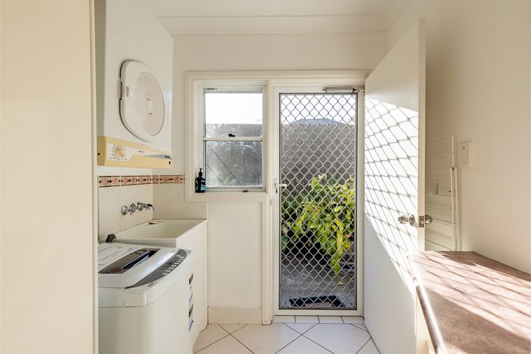 Celeste, 26 Bonito Street – Tranquil, Stylish & Pet friendly