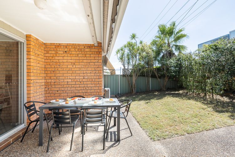 Bushmans, 9/24 Tomaree Street – Spacious townhouse with air conditioning and close to Nelson Bay Town Centre