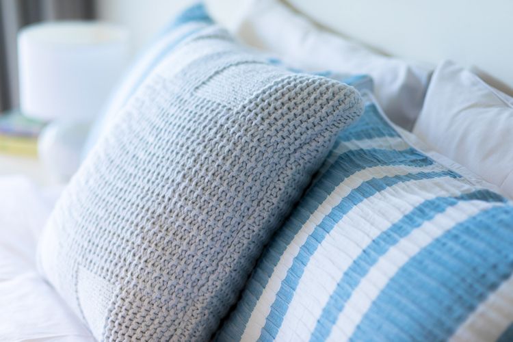 Cossies at Corlette – Stunning views & Beach access