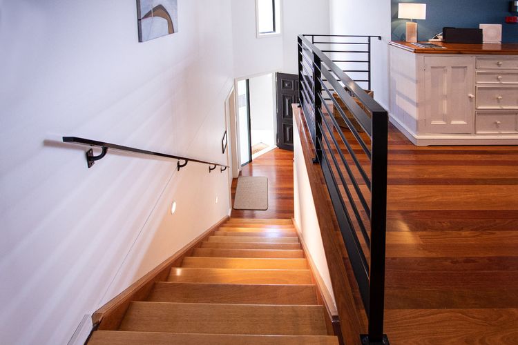 Cossies at Corlette – Stunning views & Beach access