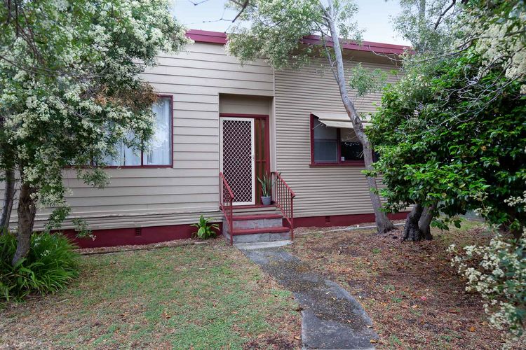 Daves Place, 27 Rigney St – Holiday house with WIFI, Dog Friendly, Aircon & Boat Parking