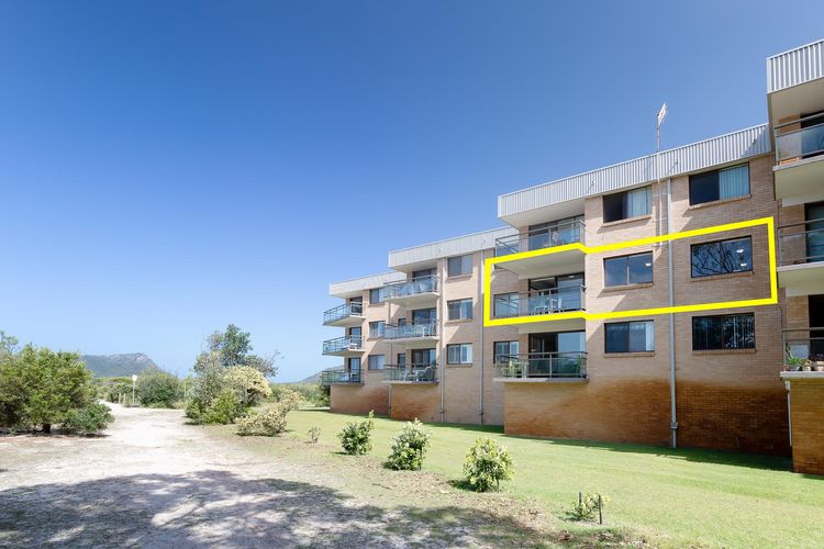 Intrepid, 10/3 Intrepid Close – fantastic waterfront unit with WIFI