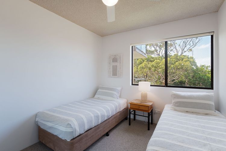 Intrepid, 10/3 Intrepid Close – fantastic waterfront unit with WIFI