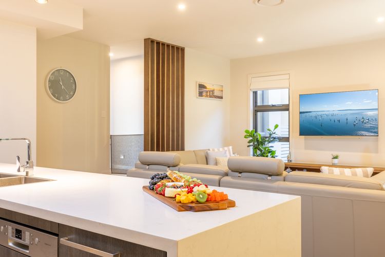 Escape to Thurlow, 5b Thurlow Ave – Ducted air con, WIFI