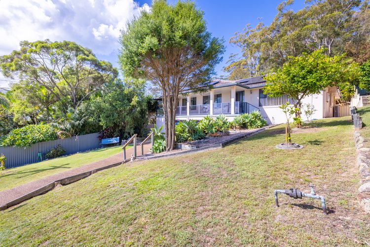 Kallaroo, 3 Kallaroo Street- great house with views, pool, WIFI and aircon