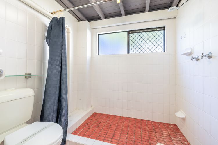 Kallaroo, 3 Kallaroo Street- great house with views, pool, WIFI and aircon