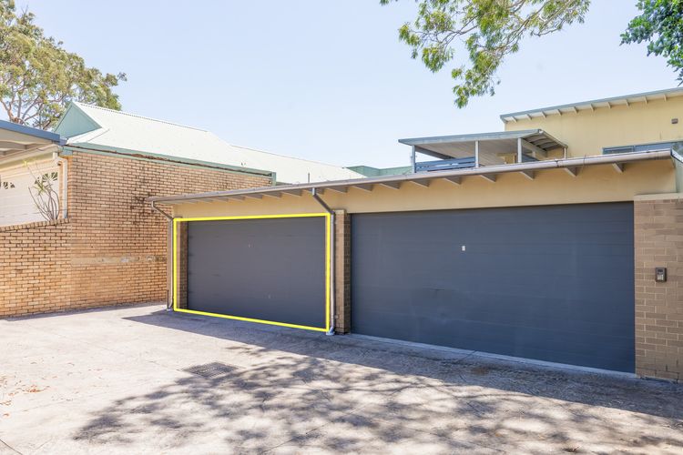 Kooyonga, 1/211 Soldiers Point Rd – waterfront, views linen, aircon