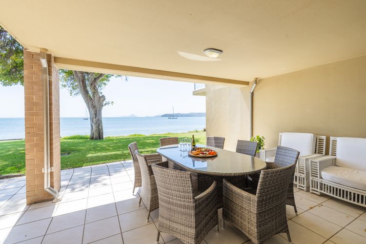 Kooyonga, 1/211 Soldiers Point Rd – waterfront, views linen, aircon