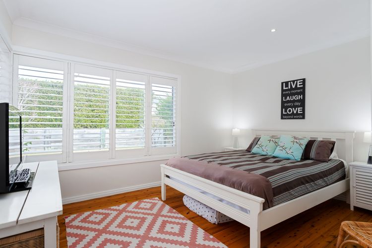 Rubys Retreat, 44 Achilles Street – pet friendly, aircon, wifi & boat parking