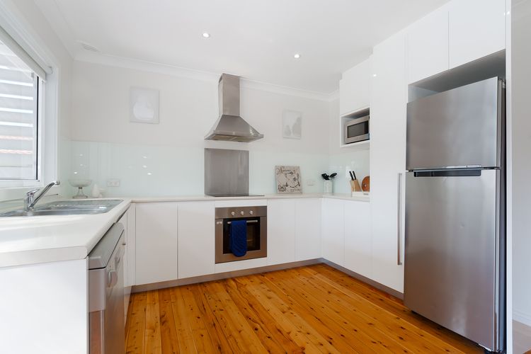 Rubys Retreat, 44 Achilles Street – pet friendly, aircon, wifi & boat parking