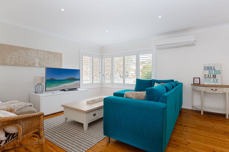 Rubys Retreat, 44 Achilles Street – pet friendly, aircon, wifi & boat parking