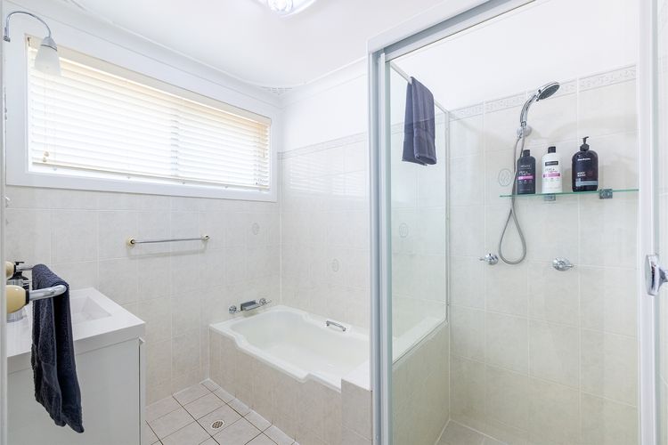 Sunrise Waters, 2/63 Soldiers Point Road – stunning waterfront property ‘