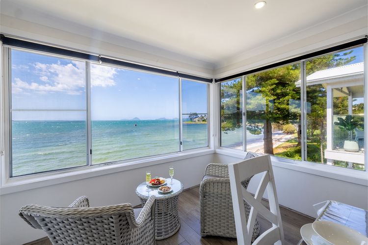 Sunrise Waters, 2/63 Soldiers Point Road – stunning waterfront property ‘