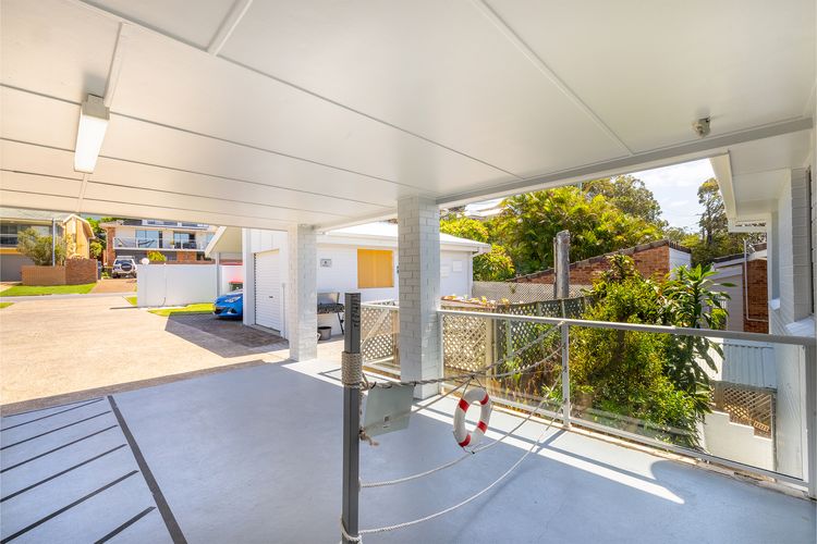 Sunrise Waters, 2/63 Soldiers Point Road – stunning waterfront property ‘