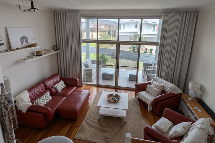 Sunset on Birubi, 2/40 Ocean Ave – pet friendly, air con, water views, WIFI and outdoor spa