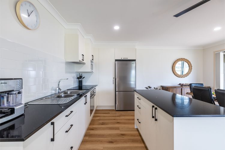 Villa 121 Horizons , 37 Horizons Drive – fantastic villa on the golf course