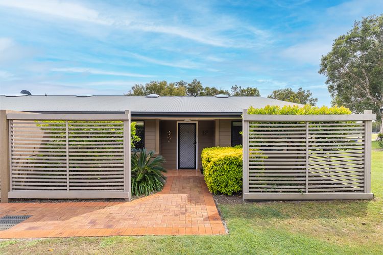 Villa 121 Horizons , 37 Horizons Drive – fantastic villa on the golf course