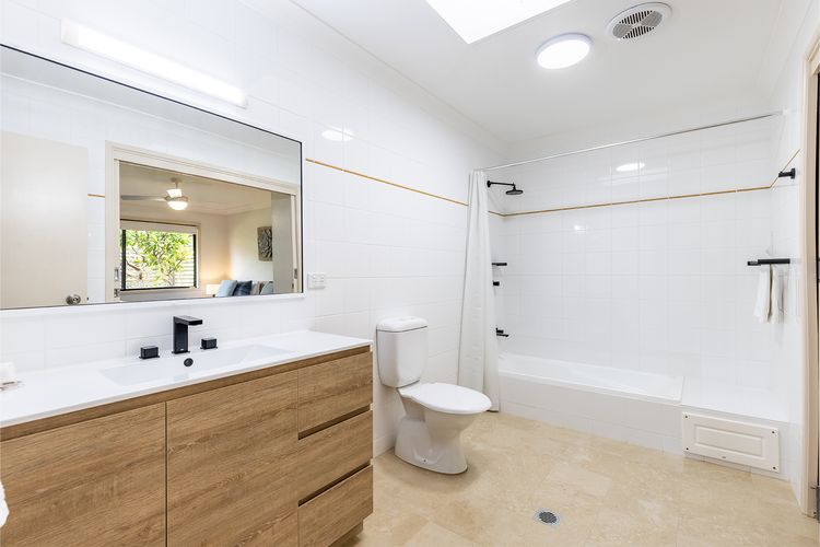 Villa 121 Horizons , 37 Horizons Drive – fantastic villa on the golf course