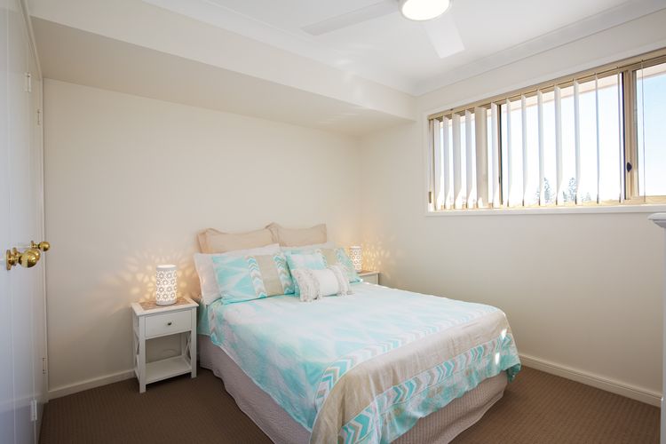 Walk on Birubi, 1/40 Ocean Ave – WIFI, Boat Parking & Water Views