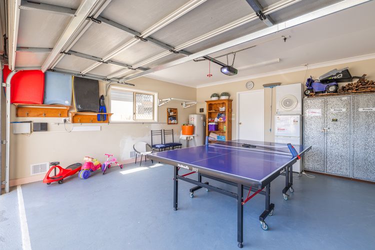 Walk on Birubi, 1/40 Ocean Ave – WIFI, Boat Parking & Water Views