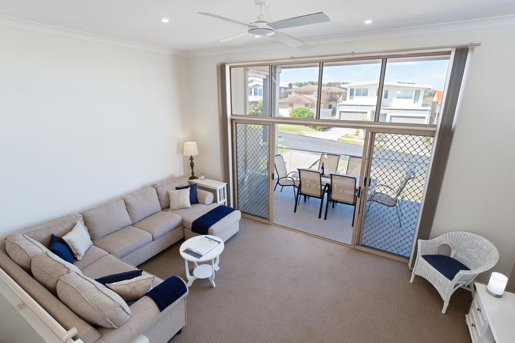 Walk on Birubi, 1/40 Ocean Ave – WIFI, Boat Parking & Water Views