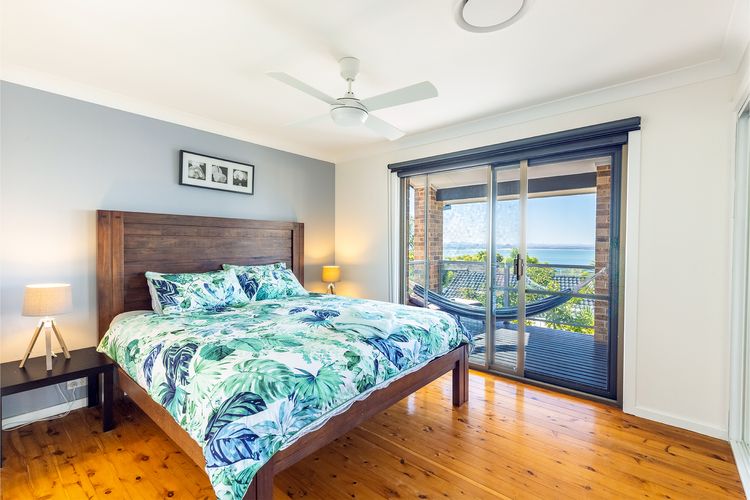 Away @ Nelson Bay, 29 Wollomi Ave – Spacious family home with water views, pet friendly, WIFI & aircon