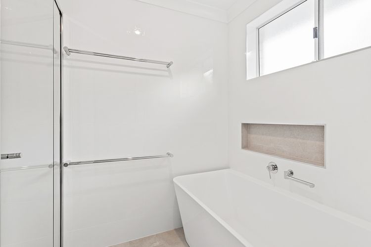 Island View – 80 Lentara St – Large Family Home, Pool, WIFI and Sweeping Views of Fingal