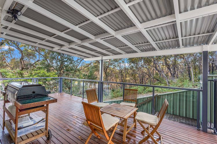 Island View – 80 Lentara St – Large Family Home, Pool, WIFI and Sweeping Views of Fingal