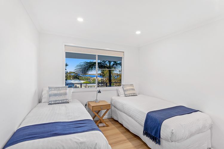 Island View – 80 Lentara St – Large Family Home, Pool, WIFI and Sweeping Views of Fingal