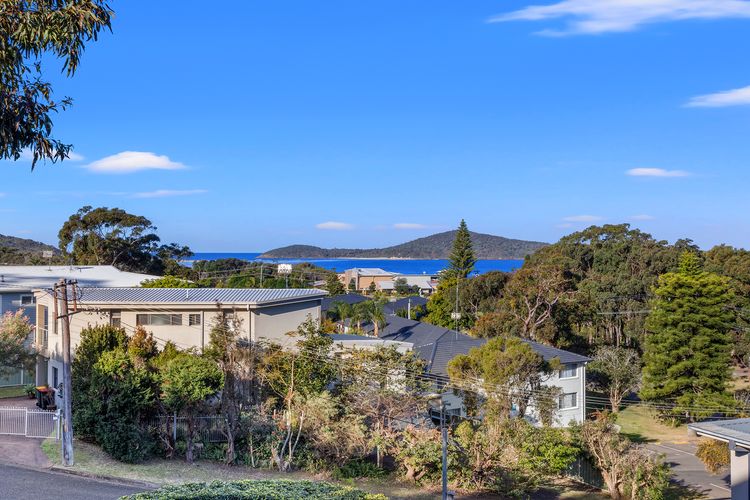 Island View – 80 Lentara St – Large Family Home, Pool, WIFI and Sweeping Views of Fingal