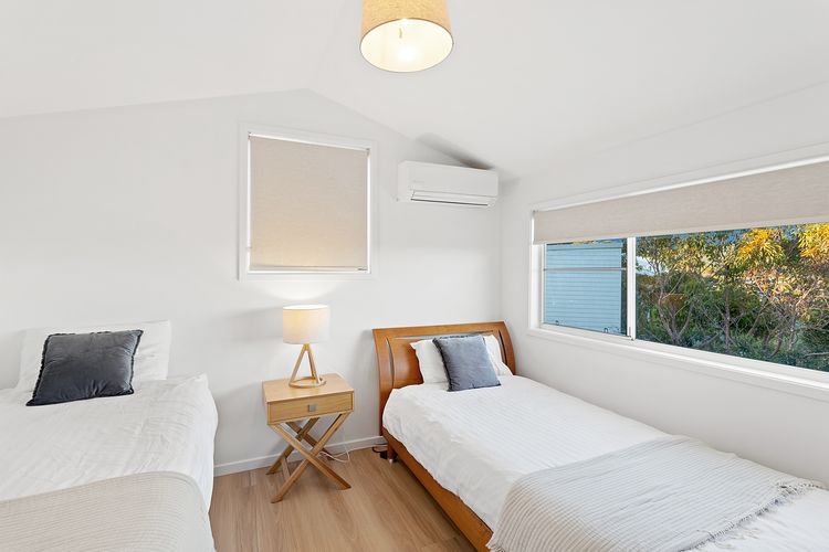 Island View – 80 Lentara St – Large Family Home, Pool, WIFI and Sweeping Views of Fingal